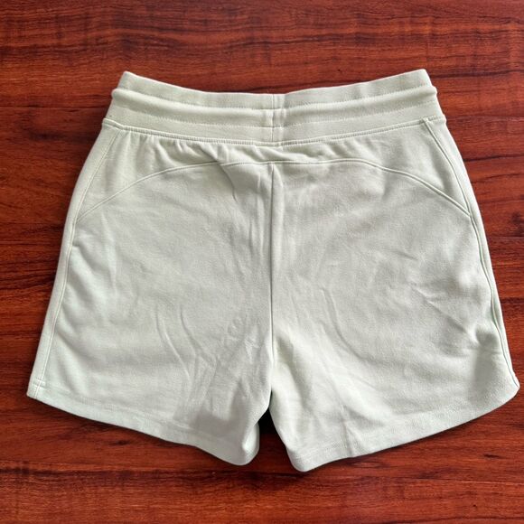 NWT Alphalete Womens S Essential Core Sweat Shorts Spring Green Zipped Pockets - Picture 3 of 13